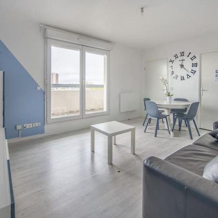 Bel appartement de 2 chambres à 40 min de Paris Courcouronnes Esterno foto