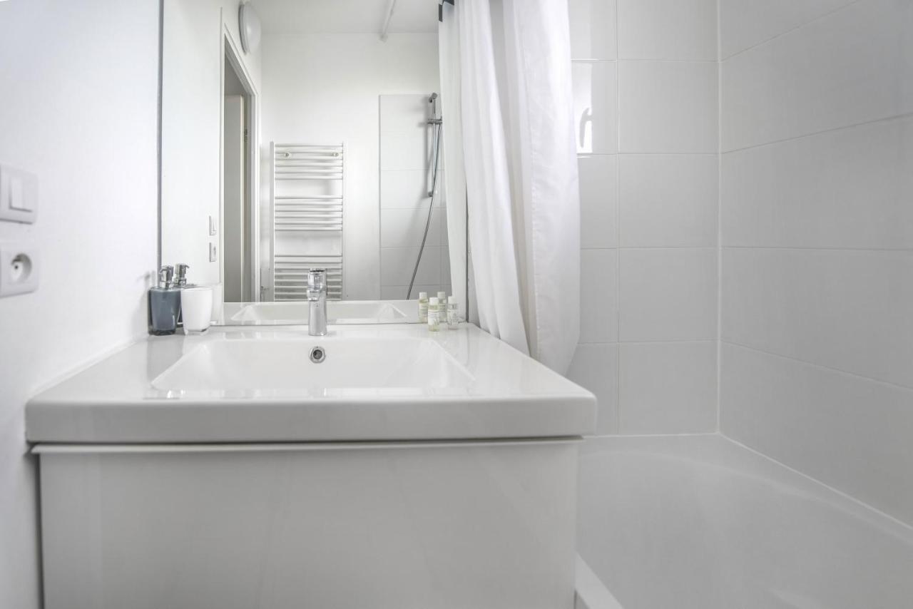 Bel appartement de 2 chambres à 40 min de Paris Courcouronnes Esterno foto